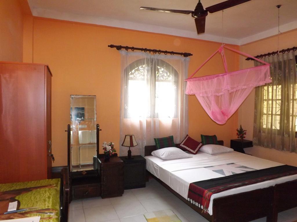 Holiday Nest Bed & Breakfast Wadduwa Oda fotoğraf