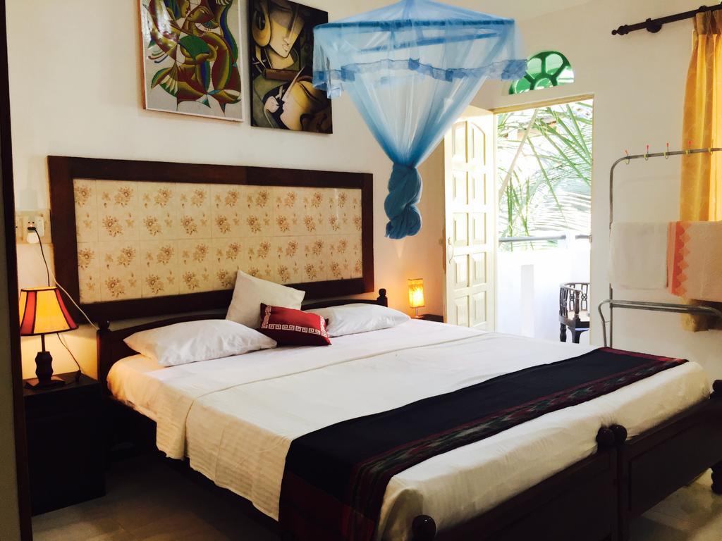 Holiday Nest Bed & Breakfast Wadduwa Dış mekan fotoğraf
